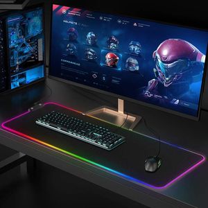 Lager Gaming Mouse Pad RGB LED Incandescente Colorato 1 Porta HUB Grande Gamer Mousepad Tappetino antiscivolo per mouse da scrivania 7 colori per PC Laptop80 300H