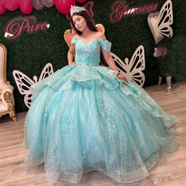 Lac bleu chérie hors de l'épaule robe de bal perlée Appliques 3D fleur Quinceanera robe princesse douce 16 Vestidos De 15 Anos