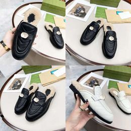 Lamb Mooie haar Vrouwen slippers Leer Spring herfst mode Romeinse sandalen comfortabele en ademende ontwerper Casual binnenbodem flats originele kwaliteit