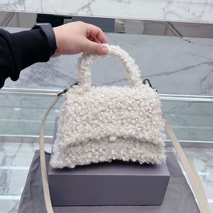 Lambwool Hourglass Bag zachte pluche vrouw handtassen portemonnees bakken vrouwen crossbody schoudertassen bovenste handgreep portemonnee echte lederen klassieke letter zachte portemonnees tote tote