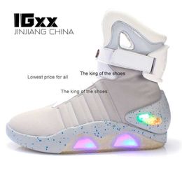 Lamelo schoenen 2023lamelo schoenen laarzen igxx 1989 verlichte sneakers led mag schoenen voor mannen luchtschoenen USB opladen terug naar de toekomstige straat 221107