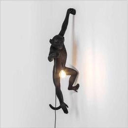 Lampara de Pared Kitsch Quirky Art Nordic Black Hars Hanging Black Monkey Wall Lampen Loft Cafe Black Rope Animal Wall Sconces311k