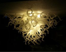 Lampes Country Modern LED Plafond Lights Energy Scoure Source Beautiful Elegant White Glass Glass Light For Living Room Art5923382