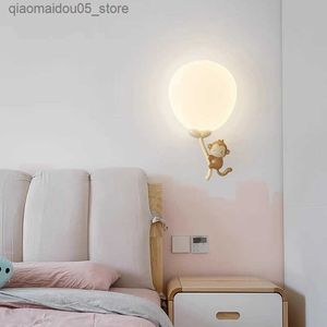 Lampen tinten schattige ballon aap beer lamp kinderkamer muurlamp cartoon creatieve babykamer kinderkamer jongens en meisjes slaapkamer muurlamp Q240416