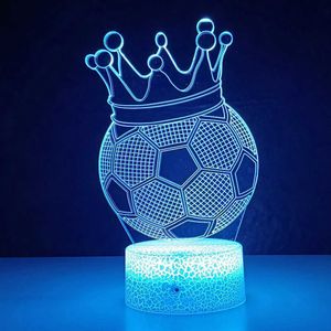 Lampen tinten voetbal kroon 3D illusie nachtlicht 16 kleuren aanraaksensor externe nachtlampje voor kinderen slaapkamer decoratie voetbal tafellamp y240520LCEV