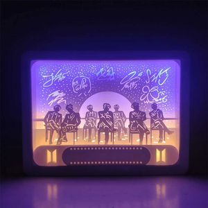 Lampes Shades Kpop Idol LED Night Light Box coréen Boy Band Boy Team Night Light Home Decoration Table Table de table Articles Gift Light Q240416
