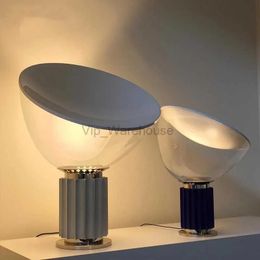 Lampes Lampe de table Taccia lampe de table design italien scandinave salle de séjour cuisine îlot éclairage lampe de table en verre industriel HKD2308
