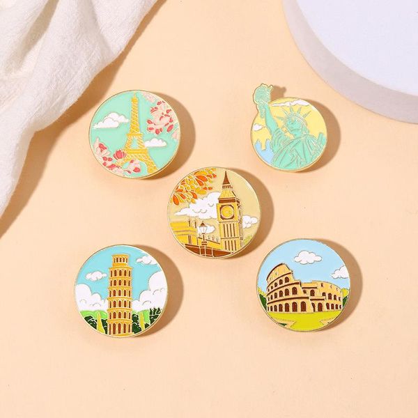 Landmark Pins de esmalte Custom Big Ben London Eiffel Tower Paris Broches Lapa Insignias Edificios Regalo de joyería para niños amigos