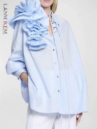 LANMREM Camisas de manga larga empalmadas con diseño de flores plisadas en 3D de gama alta para mujeres Blusas sólidas 2024 Ropa de moda de primavera 240308