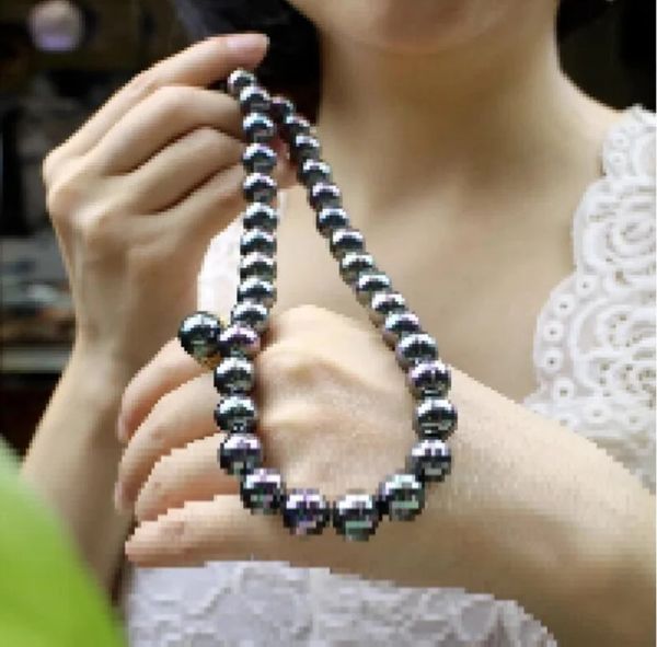 Grand collier de perles noires rondes naturelles de la mer de Chine méridionale AAAAA 1112mm, Clip 14k 240106