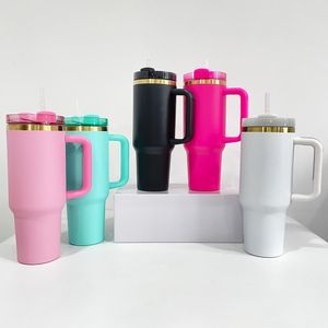 Grande bouteille en gros H2.0 holographique arc-en-ciel enduit de poudre 40oz plaqué or quencher tumbler tasses à café tasses avec poignée pour gravé, vendu par caisse