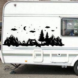 Grote Camper Rv Tent In Forest Moon Star Muursticker Kinderkamer Camping Reizen Tree Sky Sticker Camper Auto Vinyl Home Decor