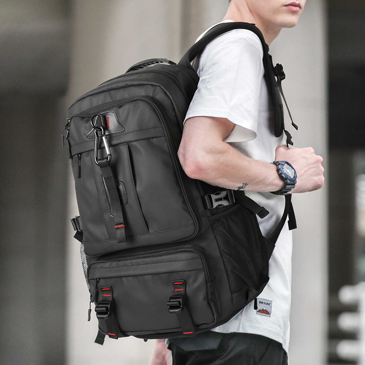Duża pojemność plecak męski super duży plecak bagaż podróżny na zewnątrz torba na górze