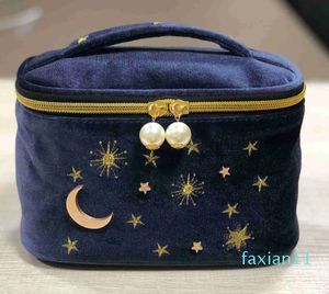 Sac de maquillage en velours brodé de grande capacité, joli carré étoile lune brodé avec pompon, sac de rangement