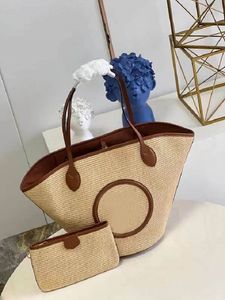 حقيبة يد ذات سعة كبيرة مصمم حقيبة كتف منسوجة Raffia Straw حمل جلد شعار سفلي M59963