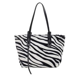 Grote capaciteit Nieuwe Zebra Patroon Handtas Mode Textuur Casual Plush One-Shoulder Tote Big Tassen Vrouwen