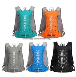 grote capaciteit Outdoor Wandelen kamperen Geïsoleerde koeltas Fiets motorfiets fietsen reizen Hydratatie waterzak rugzak met helm mesh pouch packs