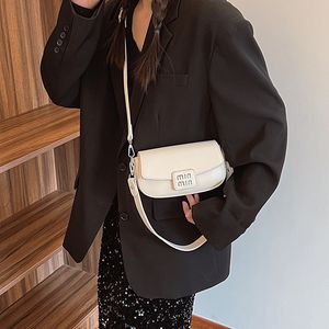 Lente damestas met grote capaciteit Mode en veelzijdige eenvoudige crossbody tas Design Letter schoudertas