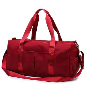 Grote capaciteit reisgymtas Trade Bag Red Casual Shoulder Bags weekend draagbare nylon tote waterdichte handtassen 2020 2863