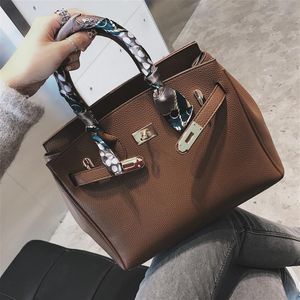 Grote capaciteit vrouwen handtassen tas 2021 trend dame platina kleur casual schouder crossbody tote lederen zakken Europees en ameri208h