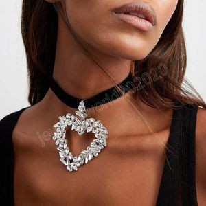 Grand collier pendentif coeur en cristal pour femmes, tendance, large bande de tissu noir, grand collier ras du cou, accessoires bijoux à la mode