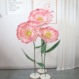 Ensembles de fleurs en papier simulé de grandes fenêtres d'affichage combinés avec la disposition du centre commercial et les accessoires de décoration pour la scène de mariage de Meichen