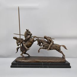 Grandes caballeros de lucha a caballo con lanzas, escultura de bronce sobre base de mármol, figura hiperrealista, idea de regalo, decoración del hogar