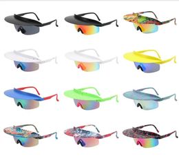 lunettes de cyclisme à grande monture pour hommes et femmes chapeaux et lunettes de soleil colorés élégants lunettes de soleil à visière personnalisées multicolores en option style cool lunettes UV400
