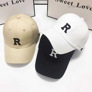 Chapeau de designer DHgate Large Tête Taille Polyvalente R Lettre Visage Montrant Petit Chapeau De Baseball Marque De Mode Femme Ins Été Mince Soleil Crème Solaire Langue De Canard WJ7H