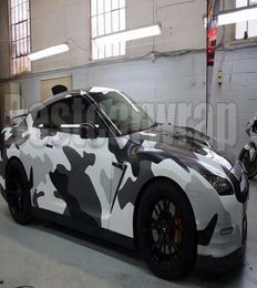 Grand Jumbo Camo Wrap Black Blanc Gris complet Full Car Emballage Camouflage Autocollants en feuille de camouflage avec air libre / taille 1,52 x 30m / rouleau 5x98ft5086370