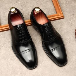 Grande taille EUR45 noir/café profond/vin rouge Brogue Goodyear hommes chaussures habillées d'affaires en cuir véritable chaussures de bureau