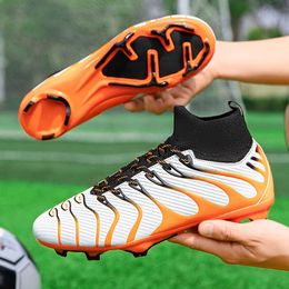 Chaussures de football de grande taille, chaussures d'entraînement de compétition des élèves de haut niveau pour hommes, herbe artificielle de longues chaussures de football à clous brisés