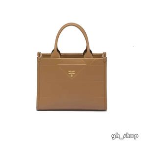 Grote draagtas lady crossbody designer tassen luxe symbole driehoek shopper vrouwen mannen handtassen bagage lederen canvas tassen schouder cadeau pochette koppelingszak 9043