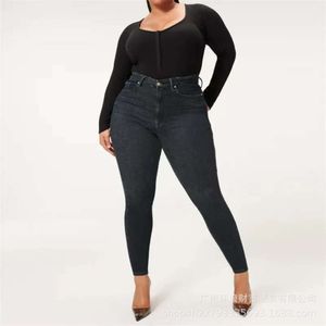 Pantalon de levage de taille et de hanches en jean pour femmes grandes