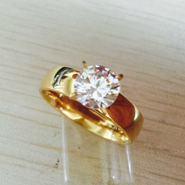 Grand Zircon CZ diamant plaqué or 18 carats en acier inoxydable 316L bagues de mariage hommes femmes bijoux en gros lots