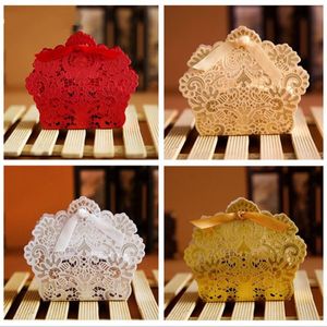 Laser Cut Hollow Lace Bloem Wit Goud Rood Candy Box Bruiloft Snoepjes Candy Gift Gunst Gunsten Dozen