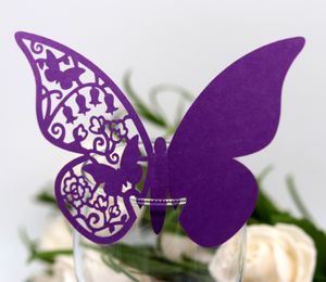 Tarjetas de lugar de corte láser con nombre de mariposa de corte de papel para fiestas decoraciones de boda