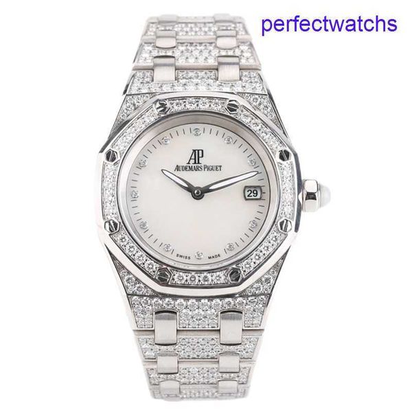 Lastrest AP Wrist Watch Royal Oak Series 18K All White Gold Original Original Diamond Fritillaria Quartz Womens Watch 67602BC 33 mm