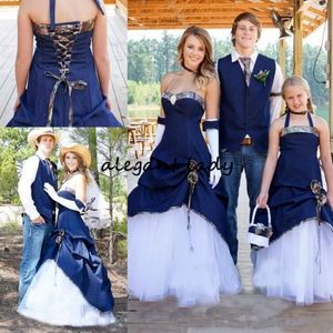 Nieuwste 2023 Country Cowboy Camo Wedding Jurken Navy Blue Denim A Line Ploes Sweetheart Lace Up Back Ruffles Cowgirl Bridal Jurk 230V