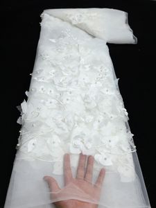 Dernier tissu en dentelle française florale 3D avec perles de haute qualité de grille de grille de dentelle en dentelle de dentelle 5 utilisé pour les robes de fête de mariage 240426