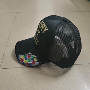 Dernières bouchons de balle noirs avec designers de mode logo Hat Fashion Trucker Cap 280n