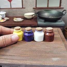 Dernières Céramiques colorées pour fumer Mini bouchon de liège en bois Herbe sèche Tabac Épice Cachette Bouteille Étui de rangement Snuff Snorter Sniffer Pocket Jars Pill Tank