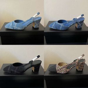 Dernières Denim Blue Designer Ballet Chaussures Slingbacks Sandal Bow Chaussure Plate Lady Pompes En Cuir Casual Street Party Chaussures De Bureau Avec Boîte NO488