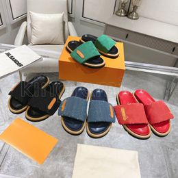 Nieuwste denim slippers zwembad kussen comfort designer slipper dames sandalen rubberglijbaan modieuze gemakkelijk te dragen hoogwaardige klittenband dia's