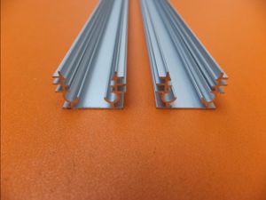 Gratis verzending Nieuwste ontwerp gelegeerd aluminium extrusieprofiel voor led strip licht 2m / stuks 20pcs / lot 2000mmx17.6mmx11mm