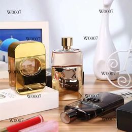 Dernière design Cologne Femmes Perfume Men 90ml Guilty Gold Black Bottle Version la plus élevée Spragance Spray Original Edition