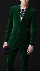 Dernière conception deux boutons vert velours mariage marié Tuxedos revers cranté garçons d'honneur hommes dîner Blazer costumes (veste + pantalon + nœud papillon) NO: 1627