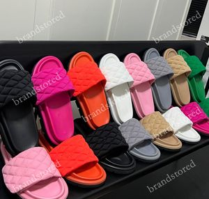 Últimas zapatillas de diseñador Sandalias de mujer ALMOHADA DE PISCINA Mulas de goma Zapatilla de velcro Gancho Cierre de lazo Diapositivas de ancho