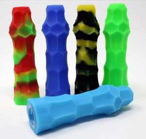 Dernières tuyaux de silicone de mode avec bol en verre plusieurs couleurs tabac à la main fumer tuyau d'eau herbe sèche pour silicone Bong Bubbler