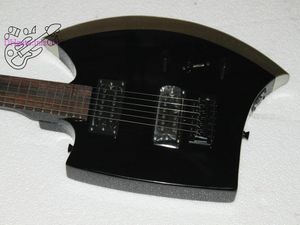 Dernier instrument de musique OEM fini en Chine 6 cordes en forme de hache guitare électrique personnalisée manche en érable couleur Silverburst